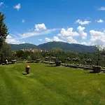 Casa Leoni, Privata Con Piscina Panoramica Quadrelli