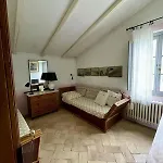 Casa Leoni, Privata Con Piscina Panoramica Quadrelli