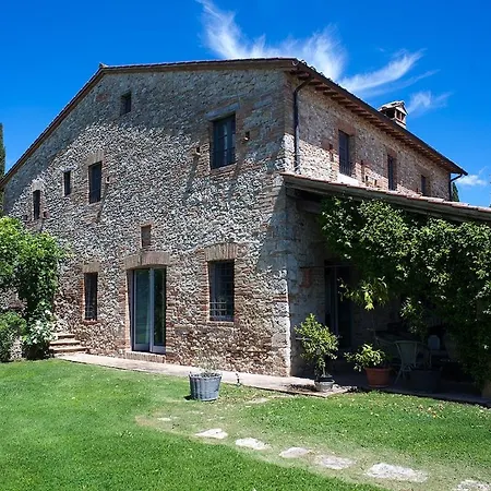 Casa Leoni, Privata Con Piscina Panoramica Quadrelli