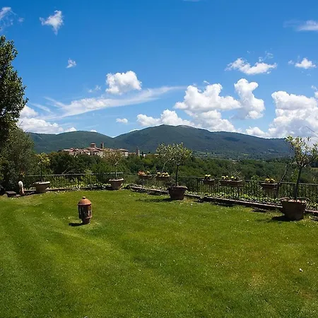 Casa Leoni, Privata Con Piscina Panoramica Quadrelli